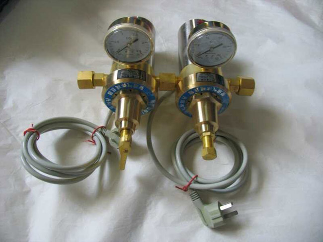 ҽ�������ն˽�ͷ